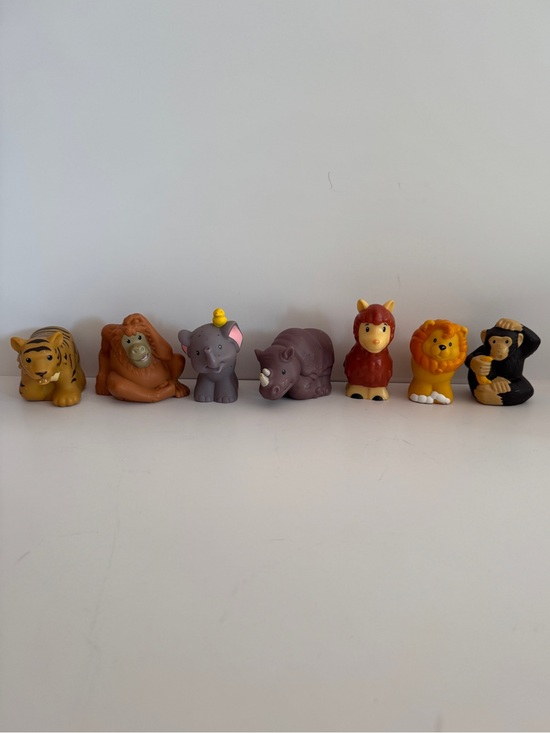 Fisher-Price Other - Fisher Price Little People Zoo Animal Lot